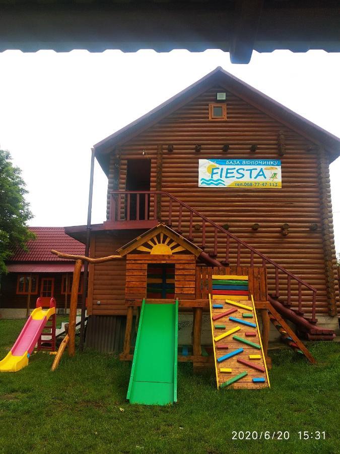ホテル Fiesta ソロトヴィノ エクステリア 写真